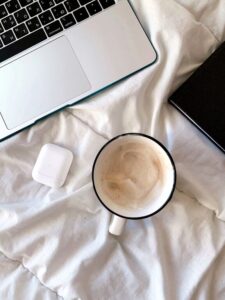 Simple Routines to Start and End Your Workday Effectively